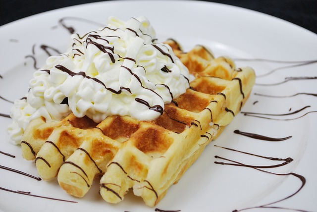 Como fazer waffle na sanduicheira